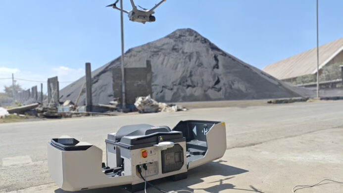 DJI Dock 3 Solusi Otomatis Pemantauan Stockpile untuk Pertambangan dan Konstruksi