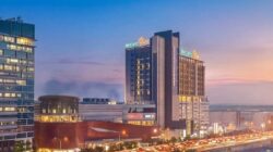 Metland Lakukan Tutup Atap Metland Smara Hotel Bekasi