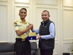 BRI Region 6/Jakarta 1 Berikan Apresiasi kepada Satpam BO Tanjung Priok Peraih Rekor MURI