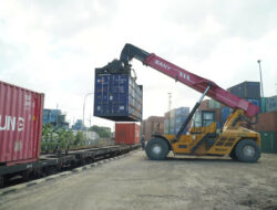 Jelang Momen Strategis Keagamaan, Layanan KA Kontainer Menguat di Awal Tahun 2026
