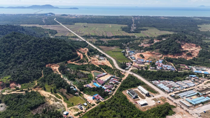 Hilirisasi Mineral Jadi Kontributor Utama Investasi Industrialisasi Perlu Jadi Fokus (1)