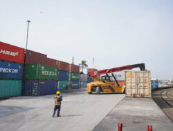 Respons Pertumbuhan Industri Konsumsi Nasional, KAI Logistik Tambah Kapasitas Angkut Kontainer