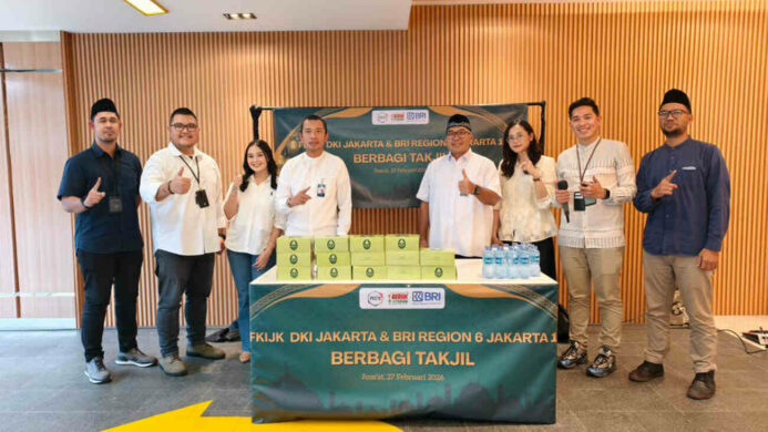 Sinergi Kebaikan FKIJK DKI Jakarta dan BRI Regional Office 1 Gelar Aksi Berbagi Takjil