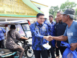 Ramadan Berkah Jelang Lebaran, KOMBAT Sumut Berbagi Taliasih dan Bingkisan untuk Ribuan Warga