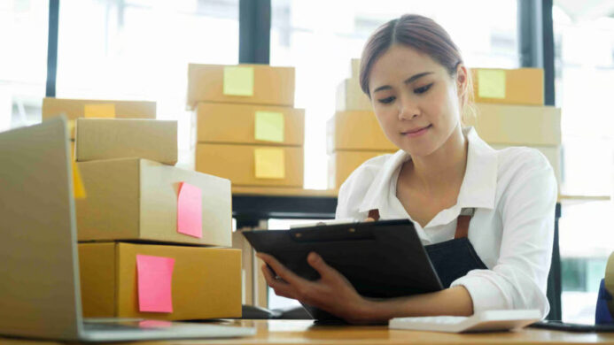 Syarat Lolos Bea Cukai Panduan Aman Kirim Paket Ke Luar Negeri Tanpa Tertahan (1)