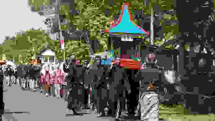 Satu Dasawarsa Tradisi Bobok Bumbung di Desa Pesanggrahan Kroya Cilacap Berlangsung Meriah