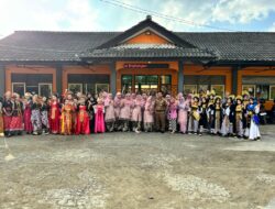 Semarak Hari Kartini, Siswa SMP Negeri 2 Bantarsari Tampilkan Pentas Seni Budaya