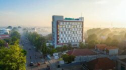 Hadirkan Nostalgia Permainan Tradisional, Metland Hotel Cirebon Gelar Dolan Sore & Pasar Dadakan