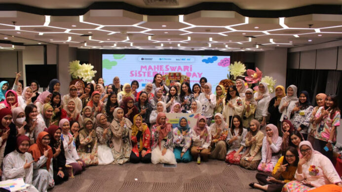 Semangat Kartini Menggema di Seluruh Indonesia Perempuan IDSurvey Perkuat Kolaborasi dan Transformasi Lewat Maheswari Sisterhood Day 2026 (1)