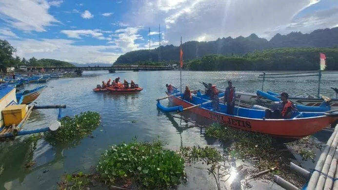 Hari Kedua Pencarian SAR Gabungan temukan Remaja tenggelam di Muara Jetis Kebumen