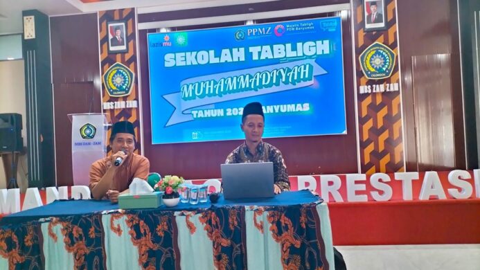Ketua Majelis Tabligh PWM Jawa Tengah, KH. Dr. Ali Trigiyatno, M.Ag menyampaikan Materi Manhaj Tabligh Muhammadiyah I, dan Motivasi Dakwah.