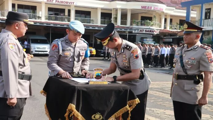 Kapolresta Pimpin Sertijab Kasat Lantas dan Kasat Binmas serta Pelantikan Kapolsek Cimanggu