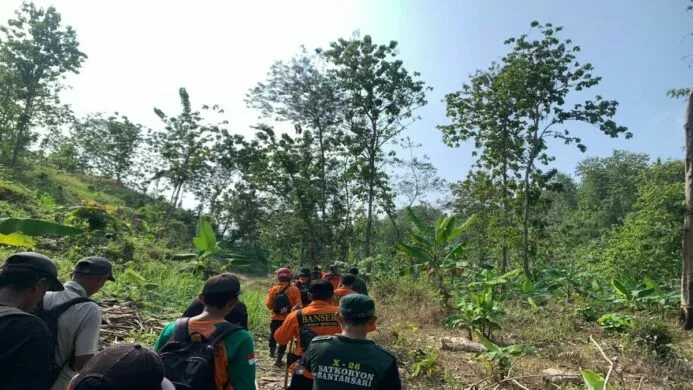 Tim SAR Gabungan lakukan pencarian pada hari ke-2 orang hilang di Hutan Bantarsari