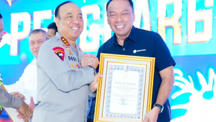 Bukti Nyata Keberhasilan Transformasi Digital Lalu Lintas Jasa Marga Raih Penghargaan Kapolri Atas Kontribusi Sukseskan Pelayanan Operasi Nataru 20252026 dan Operasi Ketupat 2026