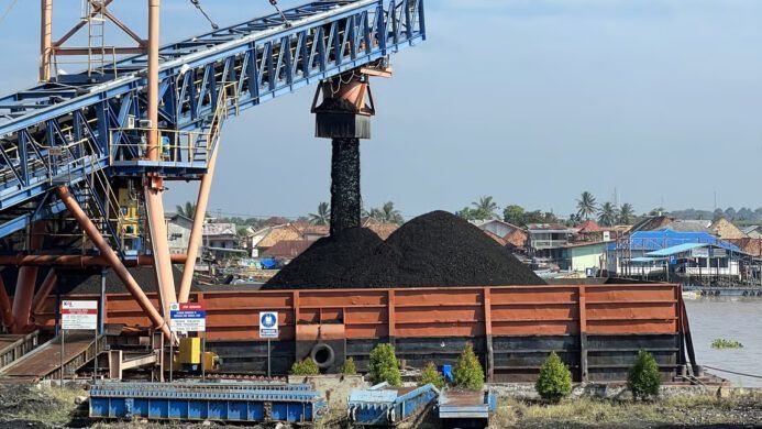 Geliat Bisnis Batu Bara Menguat di Triwulan II Kinerja KAI Logistik Lampaui Target