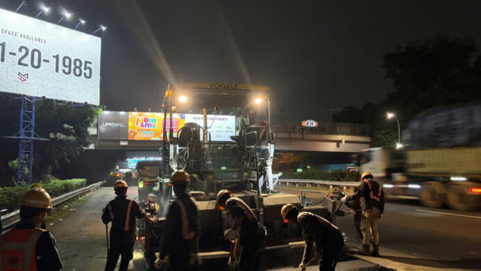Tingkatkan Keamanan dan Kenyamanan Pengguna Jalan PT Jasamarga Tollroad Maintenance Laksanakan Pekerjaan Rekonstruksi dan SFO di Ruas Tol Jakarta–Tangerang (1)