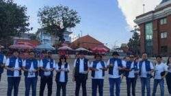 BRI Life Gelar Pelepasan Tukik, Dukung Konservasi Penyu di Pantai Kuta Bali