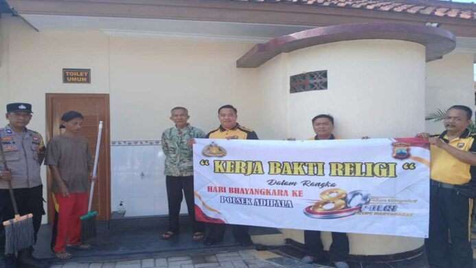 Polsek Adipala Bangun Fasilitas Wudu dan Kamar Mandi Musala At-Taubat