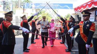 Penuh Haru dan Kebersamaan, Farewell dan Welcome Parade Tandai Estafet Kepemimpinan di Polresta Cilacap