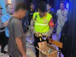 Hasil Patroli Gabungan, Polres Purbalingga Berhasil Sita 100 Botol Miras