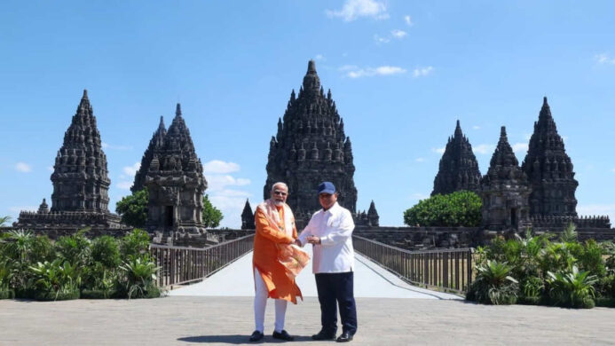 Prabowo dan PM Modi Tegaskan Ikatan Peradaban Indonesia India di Candi Prambanan