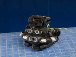 Underwater Drone FIFISH E-Master untuk Inspeksi Visual Bawah Air