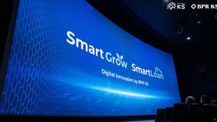 Peluncuran SmartGrow & SmartLoan BPR KS di Bandung