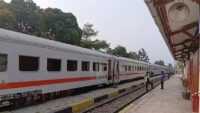 KAI Daop 2 Bandung Pastikan Perjalanan Kereta Api Aman Pasca Gempa 4,9M di Selatan Sukabumi