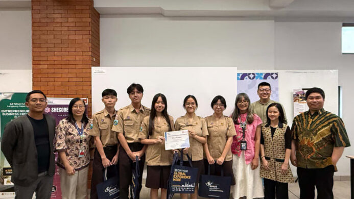 BINUS @Malang Gelar SheCodes Society Digital Leadership Academy untuk Dorong Perempuan Muda di Bidang STEM