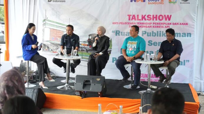 KAI Daop 2 Bandung Bersama Komunitas Railfans Gaungkan STOP Pelecehan Seksual di Transportasi Publik Kereta Api