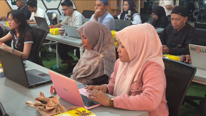 Telkom AI Connect Makassar Gandeng Skillforcuan Latih 20 UMKM Strategi Influencer Marketing Berbasis AI