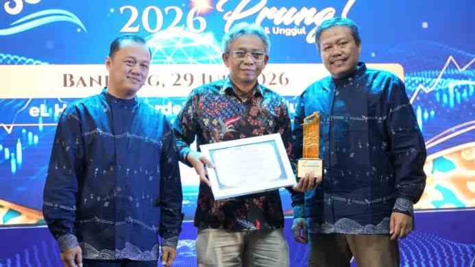 Humas KAI Daop 2 Bandung Raih Penghargaan Narasumber Korporasi Terbaik pada IWEB Awards 2026 Bukti Komitmen Hadirkan Informasi Cepat Akurat dan Terpercaya (1)