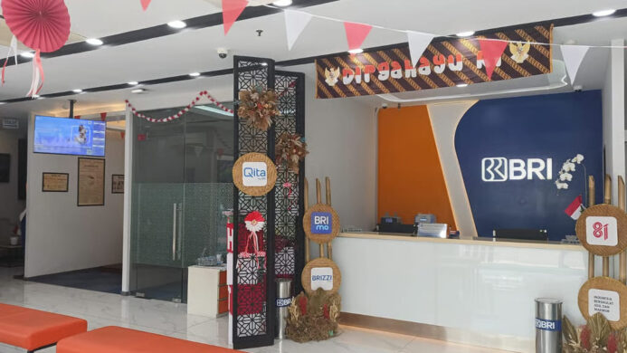 Sambut HUT ke 81 RI BRI BO Mangga Dua Semarakkan Kantor dengan Nuansa Merah Putih