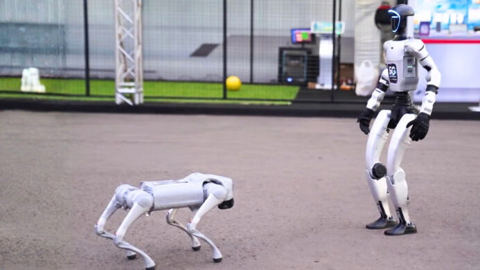 Bukan Sekadar Drone Kini Robot Quadruped dan Humanoid Ikut Bekerja di Lapangan