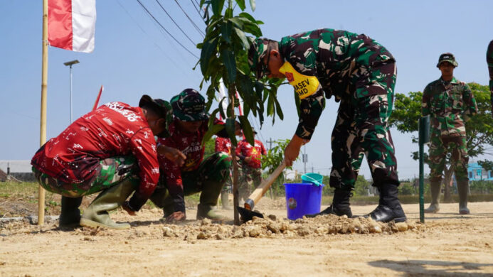 Dari Pohon yang Ditanam hingga Green House yang Dibangun TMMD Kodim 0726 Sukoharjo Hadirkan Manfaat Nyata (1)