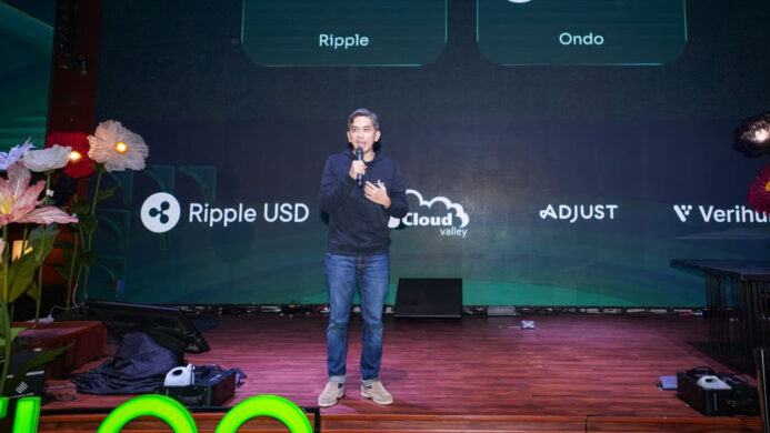 Bitcoin Tertekan di US 63 000 FLOQ Ungkap Peluang Rebound hingga Akhir 2026