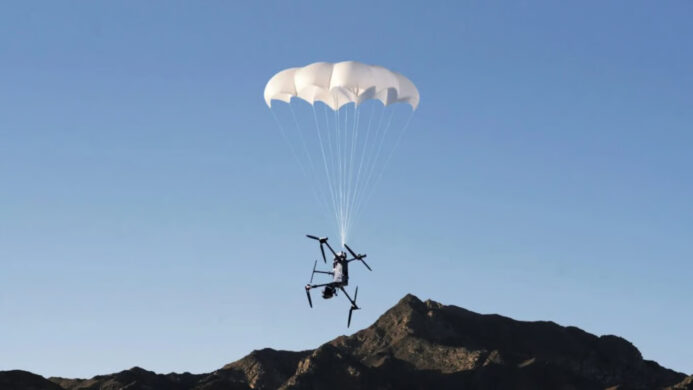 DJI AP100 Resmi Hadir di Indonesia Parasut Keselamatan Khusus untuk DJI Matrice 400
