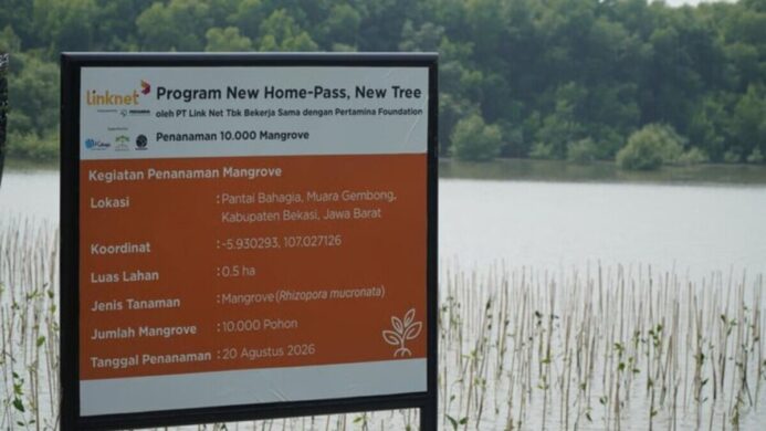 Program New Home-Pass New Tree PT Link Net Tbk di Desa Pantai Bahagia, Muara Gembong, Kab. Bekasi