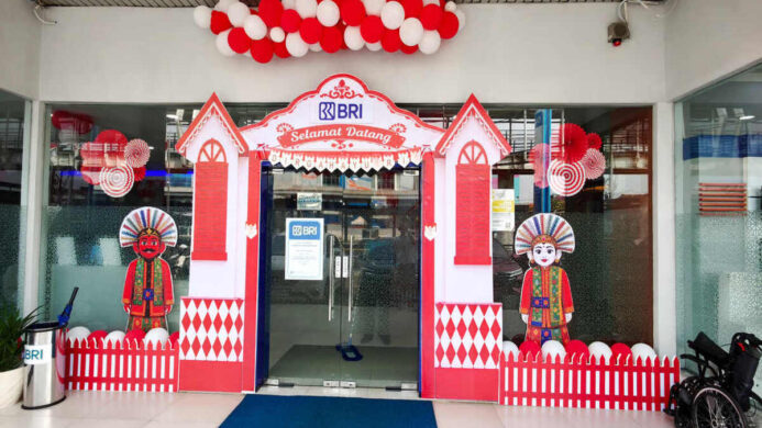 Sambut HUT ke 81 RI BRI BO Rawamangun Semarakkan Kantor dengan Dekorasi Nuansa Merah Putih (1)