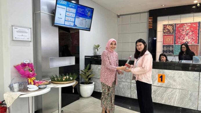 Hangat dan Berbudaya BRI BO Sunter Sambut Nasabah di Hari Pelanggan Nasional