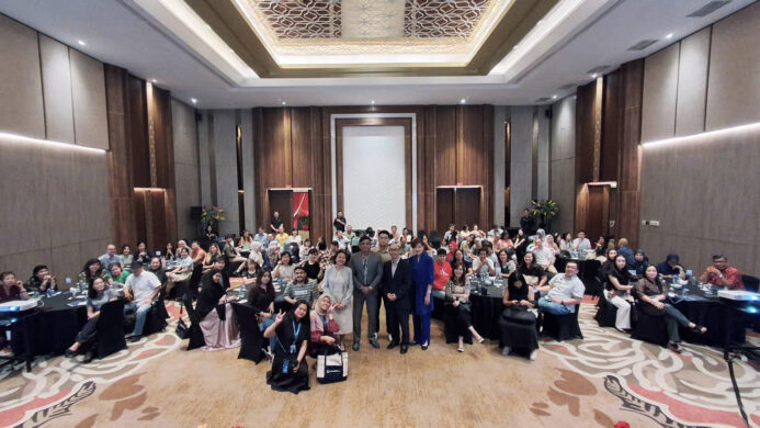 Deteksi Dini Jadi Sorotan Utama dalam Sesi Edukasi Kesehatan di Palembang Hadirkan Dua Dokter Spesialis dari Singapura