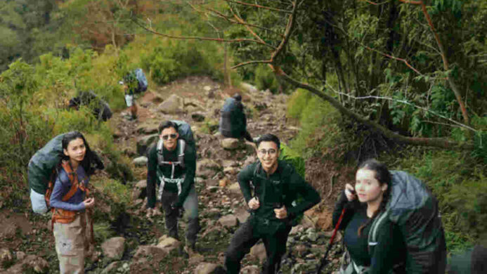 Rayo Oksa Kencana Luncurkan Skincare Outdoor Summit Glow pada 10 10