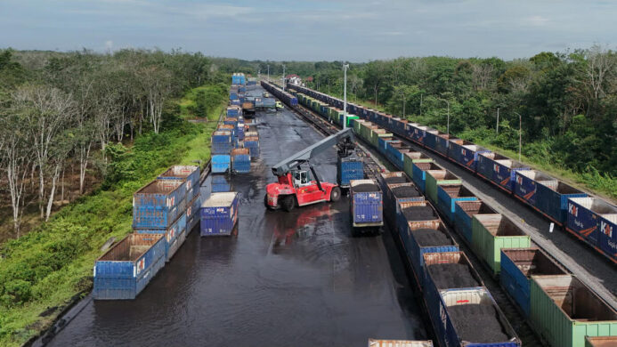 Kinerja Bongkar Muat Batu Bara KAI Logistik Meningkat Signifikan Perkuat Keandalan Rantai Pasok Energi Nasional (2)