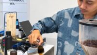 Dukung Ekonomi Digital di Daerah, BRI Region 11 Yogyakarta Lakukan Pendampingan Berkelanjutan bagi UMKM Berkah Swasembada Asal Banyumas