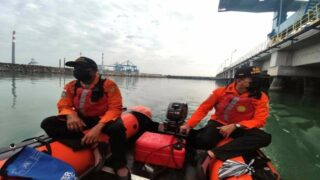 Perahu Terbalik, 2 Pemancing di Pantai Menganti Cilacap Hilang Tenggelam