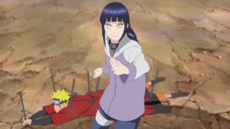 Hinata berusaha melindungi Naruto dari Pain