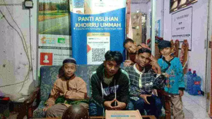 Kisah Magician Muda Cilacap, Kerja di Toko untuk Biayai Sekolah dan Berbagi ke Yatim Piatu
