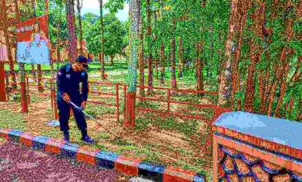 JAGA DAN TINGKATKAN KEBERSIHAN, LAPAS PASIR PUTIH LAKUKAN GIAT RUTIN BERSIH LAPAS DAN AREA LINGKUNGAN LAPAS