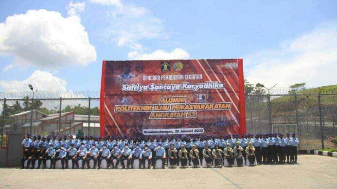 Alumni Poltekip Angkatan 52 Ikuti Satriya Sancaya Karyadhika di Pulau Nusakambangan