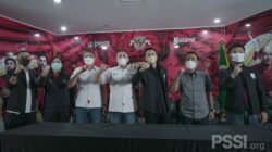 Raffi Ahmad Berkunjung ke Kantor PSSI